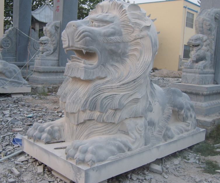 �й�ʯ����